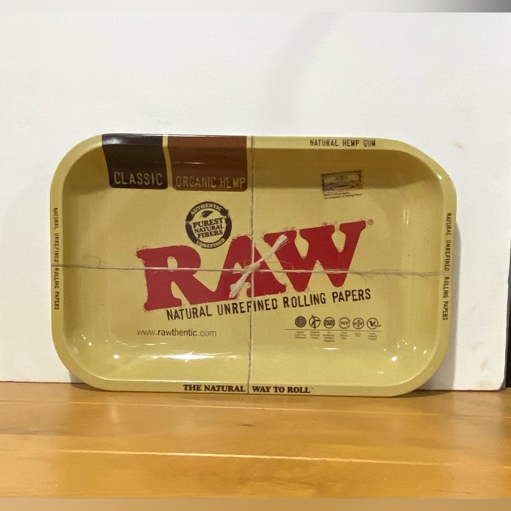 RAW Paper Brand RAW Vintage Style Metal Cigarette Rolling Tray